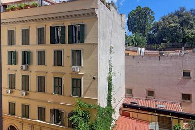 YCH-Comfortable 2 bedrooms flat near Colosseum