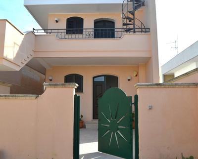 Villa Ciccarese dentro la spiaggia
