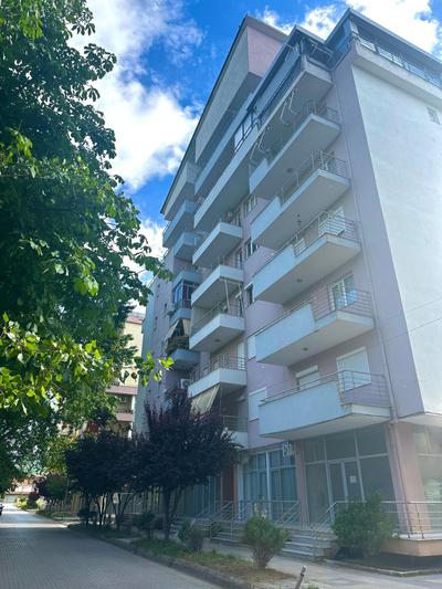 Luxury Lakeview Apartment in Pogradec