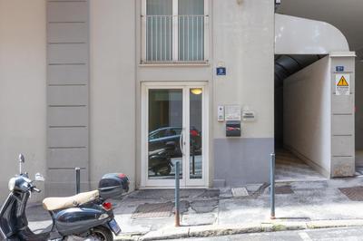 Elegante rifugio Shakespeare con parcheggio a Trieste