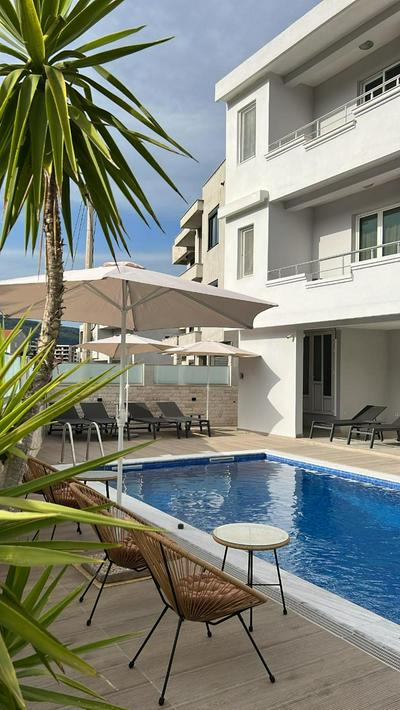 Apartments Fat e Jet - Pool & Breakfast