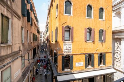 VeNICe Cera Ai Leoncini