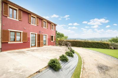 Agriturismo Colle del Sole With Swimming Pool