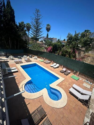 Hostal Apartamentos Playa del Palo
