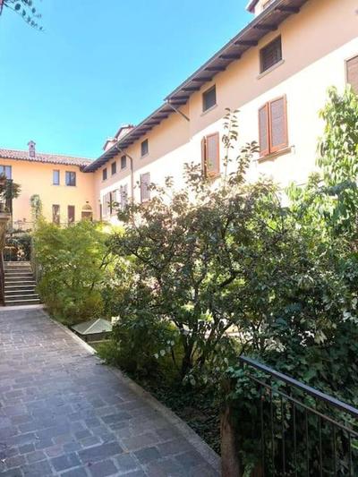 Appartamento sul naviglio pavese