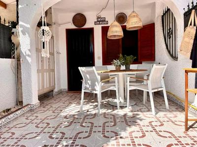 Casa Naranja