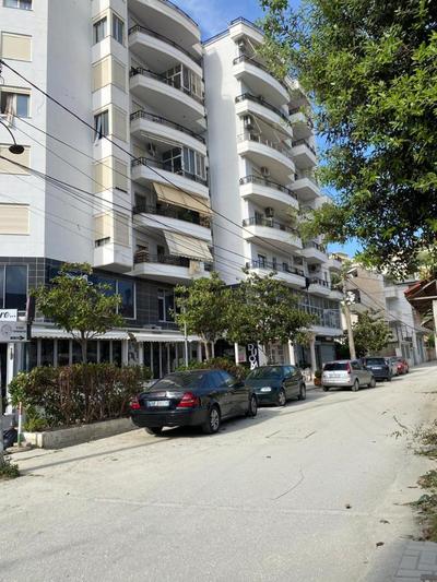 Liam Apartments