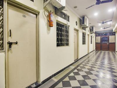 Hotel O Sri Gopi Mini Guest House Near Erragadda Metro Station