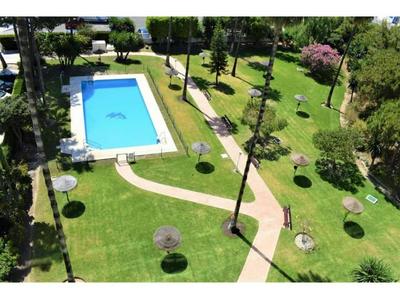 Wonderful Apt 2 BDR with Great Location