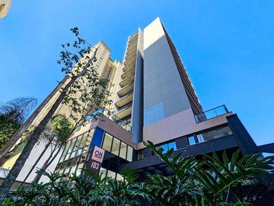 On Alvorada by Housi