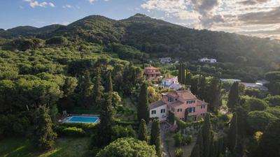 CASA DEL DUCA 10, Emma Villas