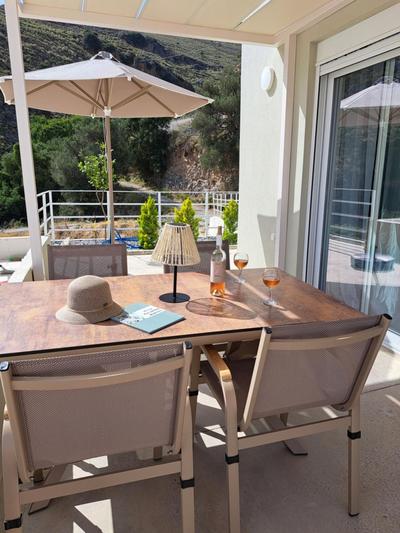Kalimera Mariou - Villa mit Pool