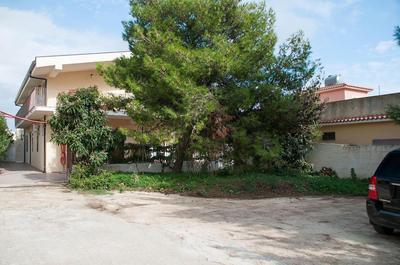 Medlar House with big balcony with seaview at 250 meters about from the beach