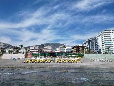 Gold Twins Boutique Hotel