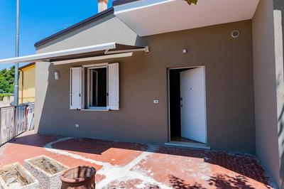 GuestHost - Pescara Colli Modern Apartment with Courtyard