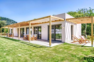 Kumquart Guesthouse, 20 people, private pool