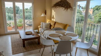 Beautiful penthouse two bedrooms with sea & mountain view