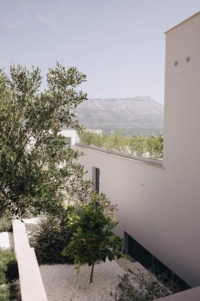 Luxury Villa Morello Korcula 1 with 64 m2 Heated Pool, Gym, Sauna, for 8 guests