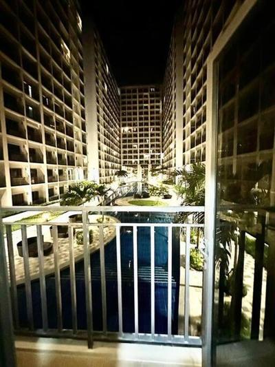 Aya's Place Two Bedrooms near MOA