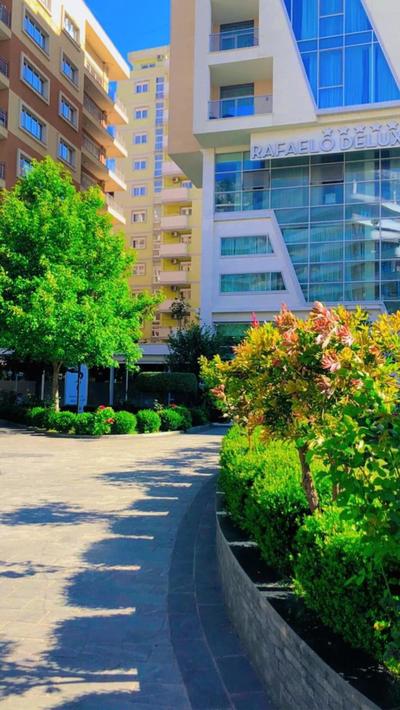 Central Apartments - Shengjin