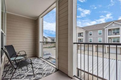 Lux & Cozy 2 Bdrm Suite - Resort Pool - Houston