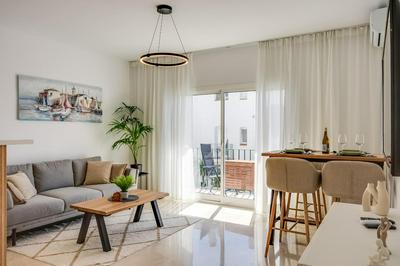 Ultimate Rentals - Heerlijk Appartement Op Loopafstand Van Het Strand - Gezamenlijk Zwembad