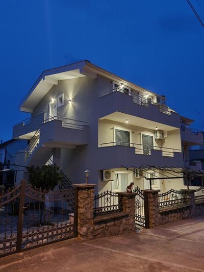 Apartments Vraneš Tivat