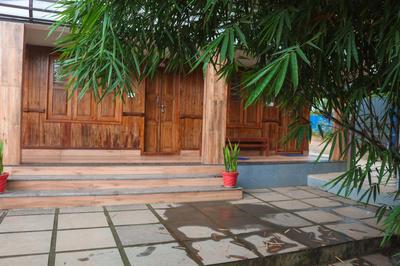 Mount Gateway Resort