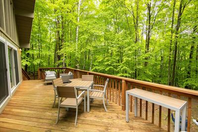 Game Room Cabin Pool & Hot Tub Access