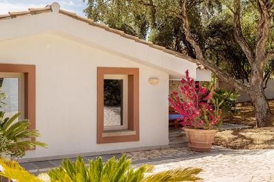 Villa Stefanina - Vista mare e piscina privata vicina alla spiaggia di Cala Sinzias