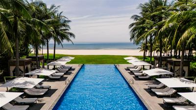 Shilla Monogram Danang