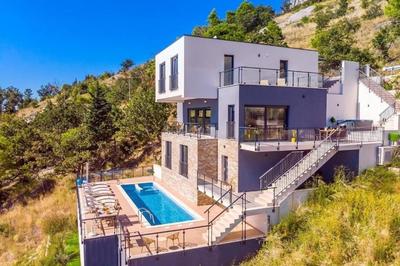 Villa Mia mit privatem Pool, Whirlpool, Fitnessraum, Sauna, Meerblick