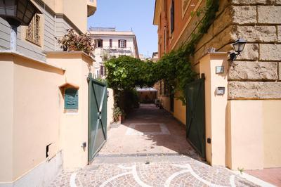 La Casa del Capitano by BuddyRent