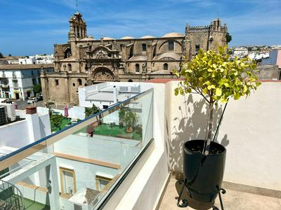 GATU Ensueño- lujosa Casa Palacios renovada - mayores de 25 años