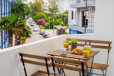 Makas Beach Suites