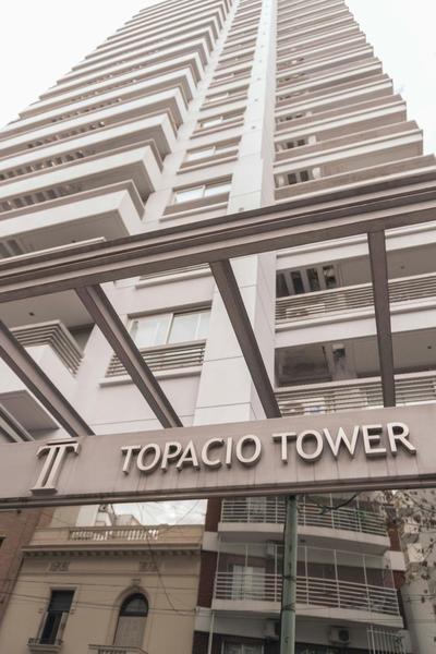 Palermo Apartamento Torre Topacio 2 Ambientes Premium con Baño, toilette y cochera