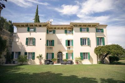 Villa le Grotte