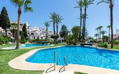 Luxury Apartment in Marbella Aldea Blanca close by Beautiful Port and Beaches of Puerto Banús