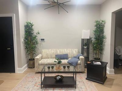 New Dearborn Luxury Relax, Explore, Repeat