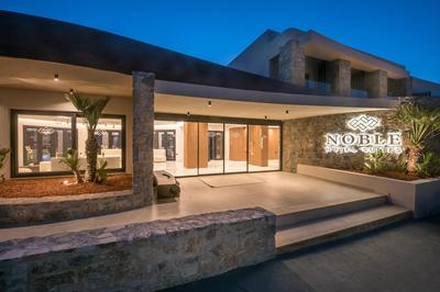 Noble Hotel & Suites - Adults Only