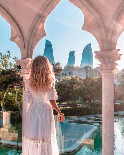 Four seasons apartment