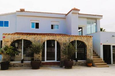 Luxury Private Complex
