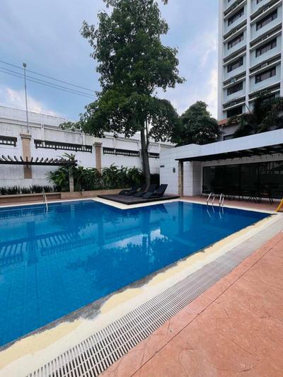 Studio City Condo in Alabang, near ATC, S&R