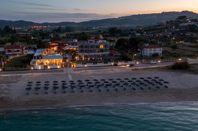 Antigoni Seaside Resort