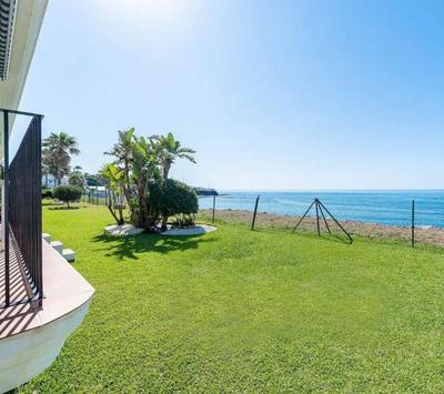 Apartamento a pie de playa