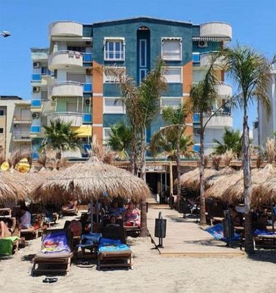 Mona Seaside Full-View Apartments