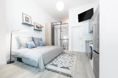 The Mierendorf I, budget group & family apartment, 1BR, 1 Living room, ideal for 2 - 4 Guests, SELF CHECK IN