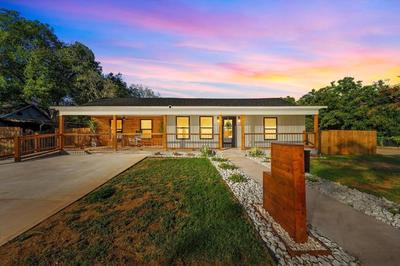 JK'S Bungalow in Waco