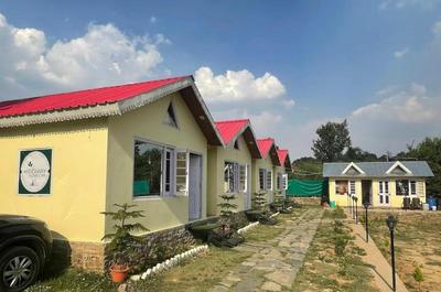 The Hideaway Chail