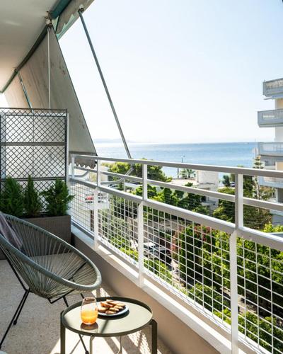 2-BD Luxury Apt Sea View Balcony near the beach